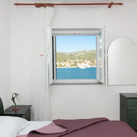 Apartment Babin Vinisce