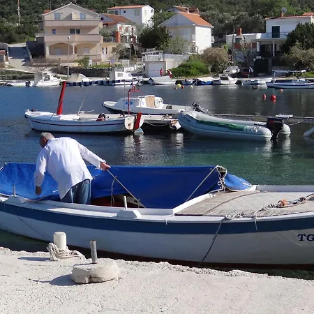 Babin Apartamento Vinišće